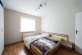 Schlafzimmer EG rechts