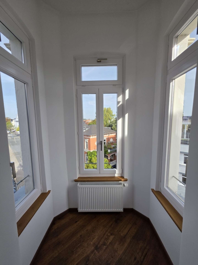 Fensternische mit schönem Ausb