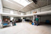 Lager / Werkstatt / Produktion - Einziehen & produzieren: Neuwertige Gewerbehalle mit modernen Büroflächen in Bad Oeynhausen-Lohe