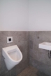 Gäste-WC - Über den Dächern Herfords: Exklusives A+ Penthouse mit Aufzug, Balkon und barrierefrei