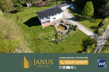 Zweifamilienhaus im Grünen – rund 3.900 m² Grundstück mit Entwicklungspotenzial, 32120 Hiddenhausen, Mehrfamilienhaus