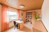 Arbeitszimmer OG - Grün. Groß. Großartig. Zweifamilienhaus mit Gartenidyll & Ausbauchance in Herford