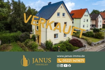 Grün. Groß. Großartig. Zweifamilienhaus mit Gartenidyll & Ausbauchance in Herford, 32049 Herford, Mehrfamilienhaus