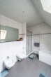 Bad OG - Traumhaftes Landhaus in Alleinlage mit Fernblick, Schwimmteich & Saunahaus
