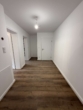 Flur - Stiftberg-Erstbezug: Barrierearme 3-Zimmer-Wohnung mit Garten, Einbauküche und Top-Energieeffizienz