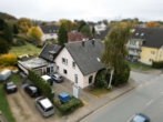 Luftaufnahme - Zweifamilienhaus mit Gewerbeeinheit und vielseitigen Nutzungschancen