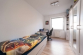 Kinderzimmer - Vermietete 4-Zimmer-Wohnung mit Balkon – Ideale Kapitalanlage in zentraler Lage