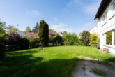 Garten - Großzügiges Familienhaus mit Garten, Kamin und viel Raum zur Entfaltung