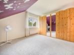 Schlafzimmer 2 - Anbau - 3 Wohneinheiten, leerstehend und flexibel – ideal zur Kapitalanlage oder Selbstnutzung in Herford