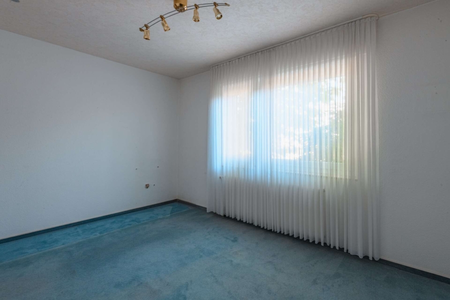 Kind / Büro EG