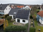 Außenansicht - KfW-70 Zweifamilienhaus mit versetzten Doppelhaushälften | Energieeffizienzklasse B