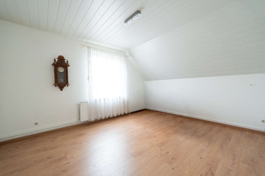 Schlafzimmer II OG